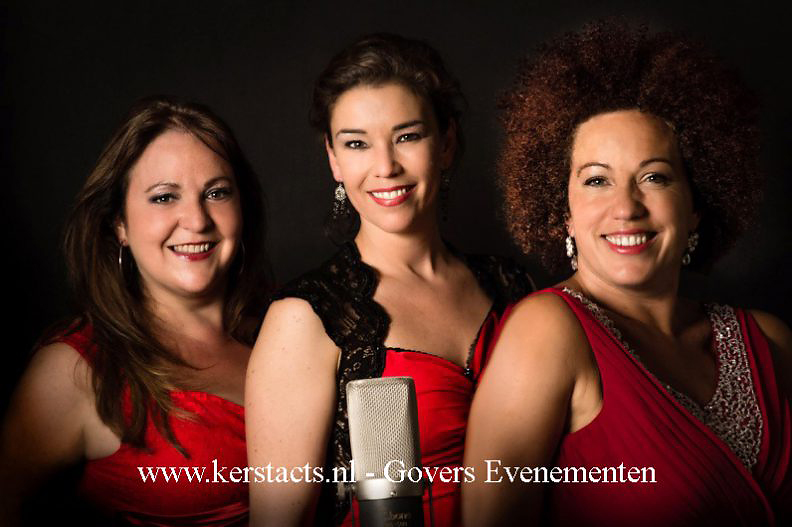 Kerst artiest, kerstartiest, kerstshow, kerst show, kerstentertainment, kerst entertainment, kerst, kerst acts, kerst act, kerstacts, kerstact, kerst en winter muziek, kerst en winter artiesten, kerst en winter entertainment, kerstthema, thema kerst, , Kersttrio, Kerstmuziek, Kerstacts, Kerstact, Kerst, Kerstmuzikanten, zangeressen, muziek, muziektrio, Govers Evenementen, Kerstentertainment, kerstman, kerstartiesten, winter acts, kerstact, kerstacts, entertainment, kerstartiesten boeken, winterentertainment boeken, kerstmuziek, artiesten boeken, winter, kerst, christmas, kerst, artiestenbureau, Govers Evenementen, themafeest, winkelcentrum kerst, Dickenskoor, charles dickens entertainment, kerst steltenlopers, kerstmuzikanten, www.kerstacts.nl